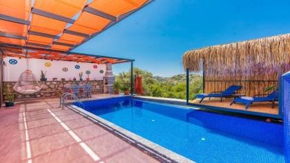 Villa Demir | Kalkan Balayı Çifti Villası