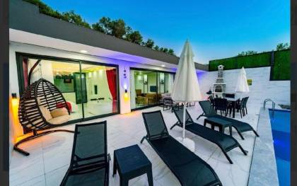 Villa Doruk Bey 2 / Kalkan
