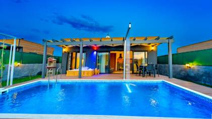 Villa Varela Bungalov 11 | Jakuzili Bungalov Fethiye