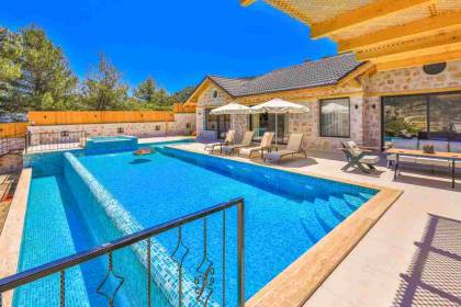 Villa Yüzbaşı Konağı | Kalkan